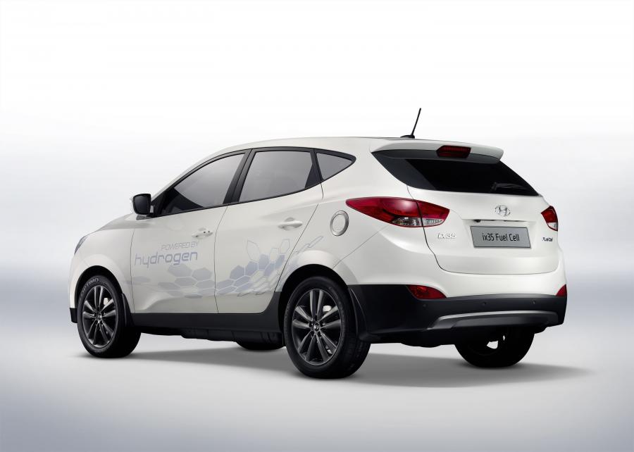  Hyundai ix35 Fuel Cell 2012 года  (фото 15 из 32)